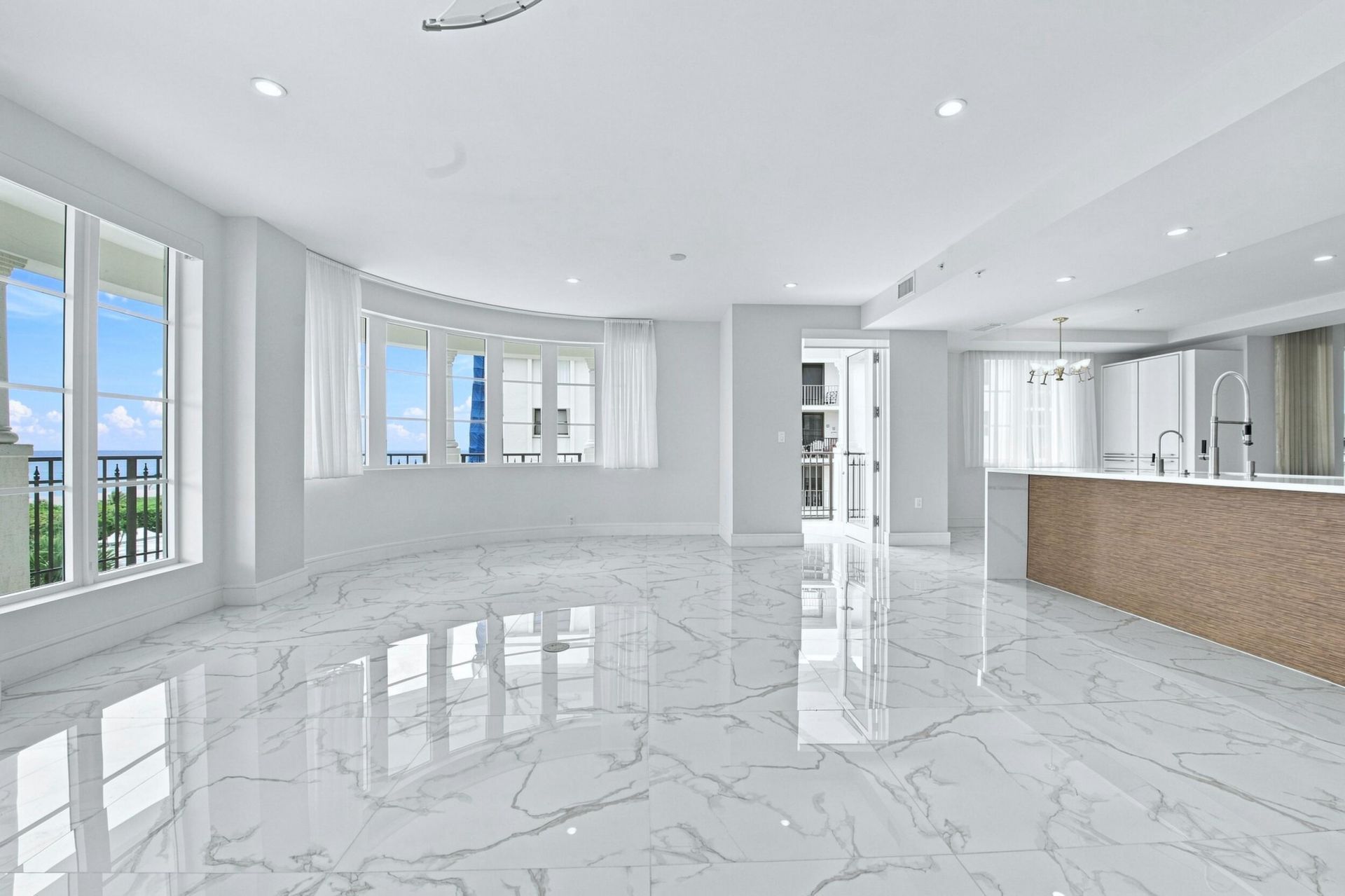 155 Ocean Avenue, Unit 502, Palm Beach Shores, FL 33404 Photo