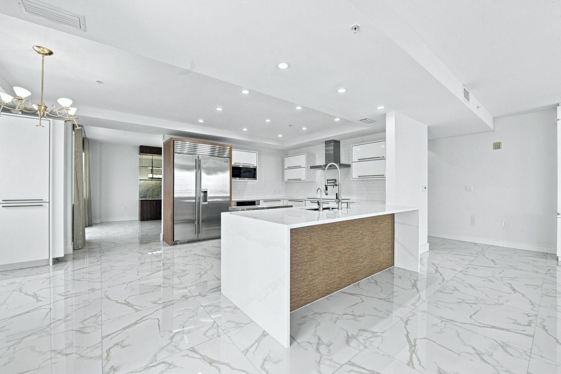 155 Ocean Avenue, Unit 502, Palm Beach Shores, FL 33404 Photo