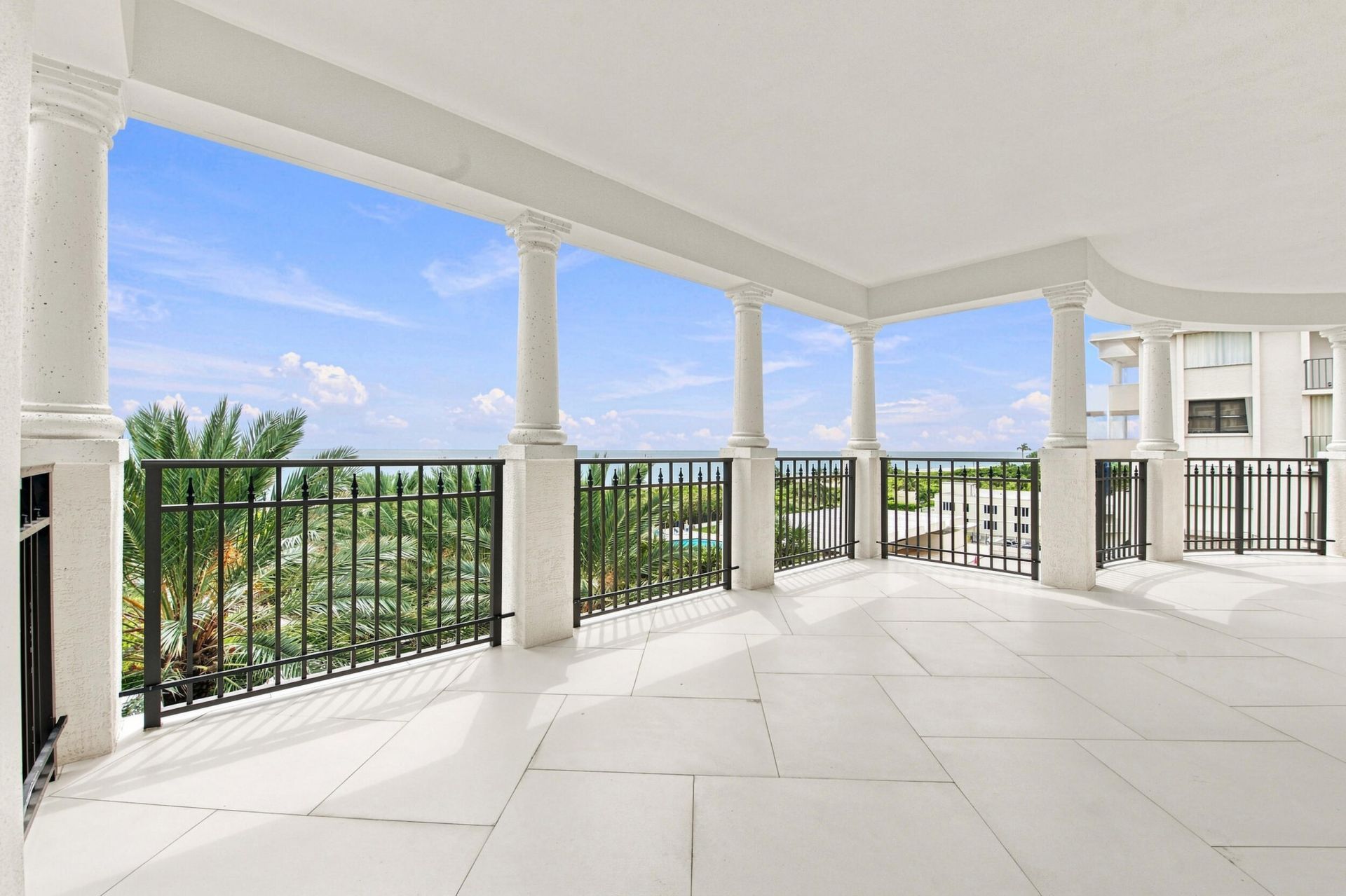 155 Ocean Avenue, Unit 502, Palm Beach Shores, FL 33404 Photo