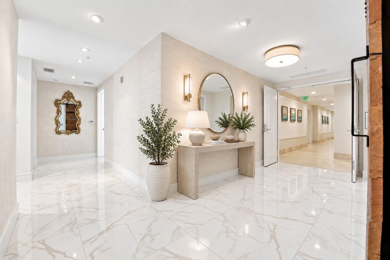 155 Ocean Avenue, Unit 502, Palm Beach Shores, FL 33404 Photo