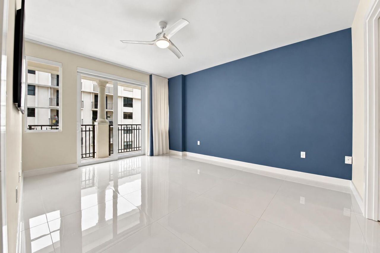 155 Ocean Avenue, Unit 502, Palm Beach Shores, FL 33404 Photo