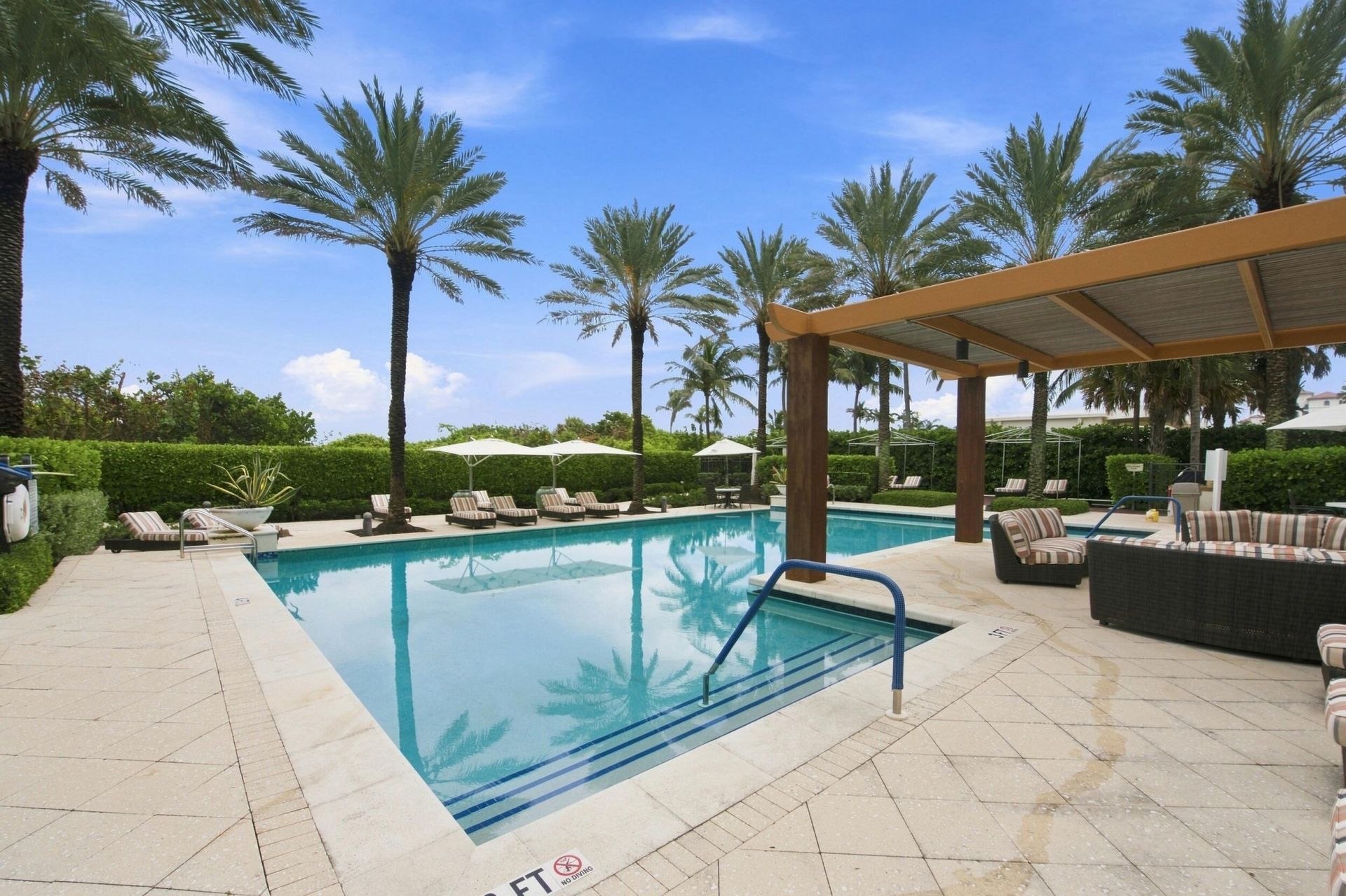155 Ocean Avenue, Unit 502, Palm Beach Shores, FL 33404 Photo