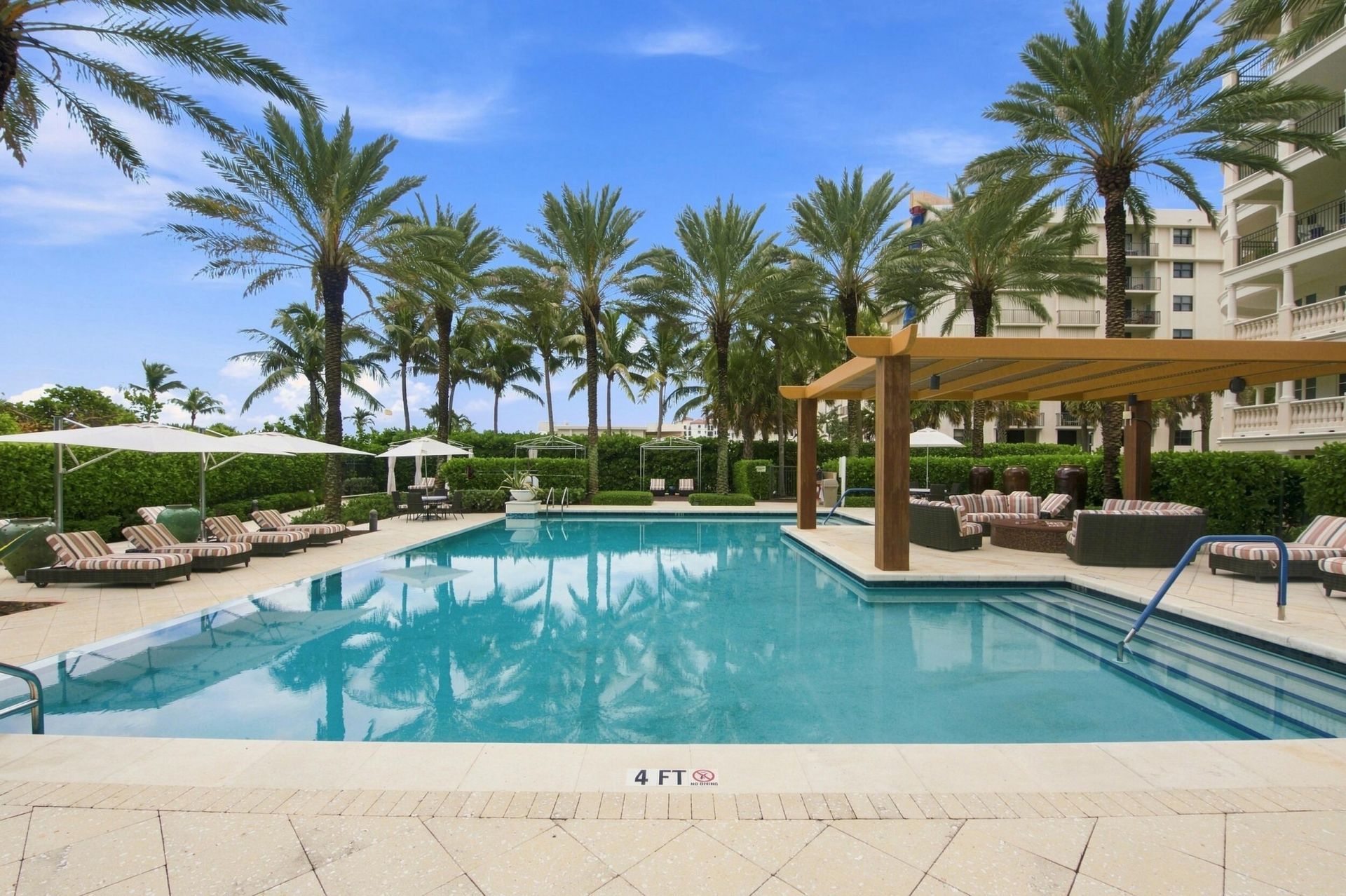 155 Ocean Avenue, Unit 502, Palm Beach Shores, FL 33404 Photo