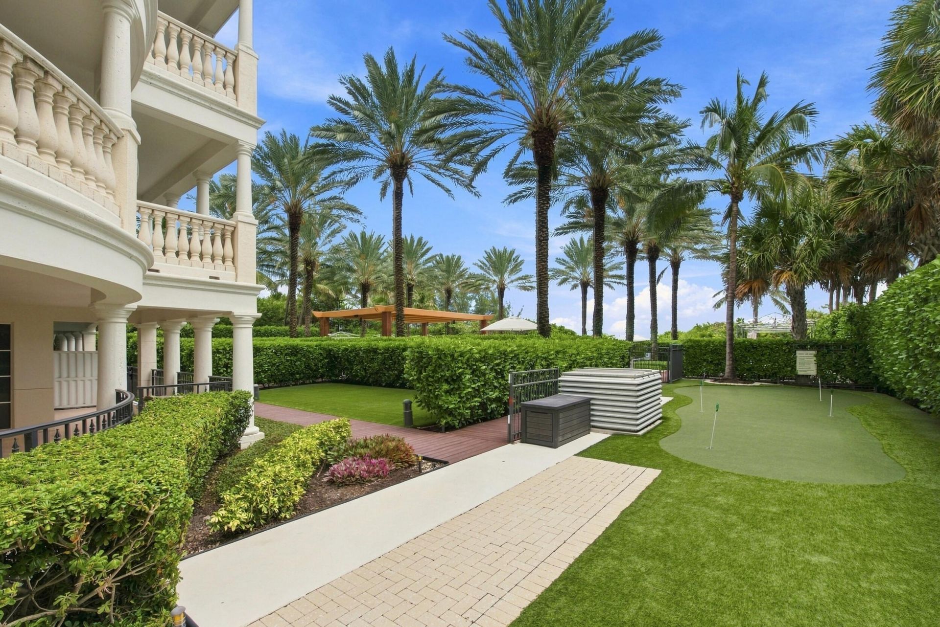 155 Ocean Avenue, Unit 502, Palm Beach Shores, FL 33404 Photo
