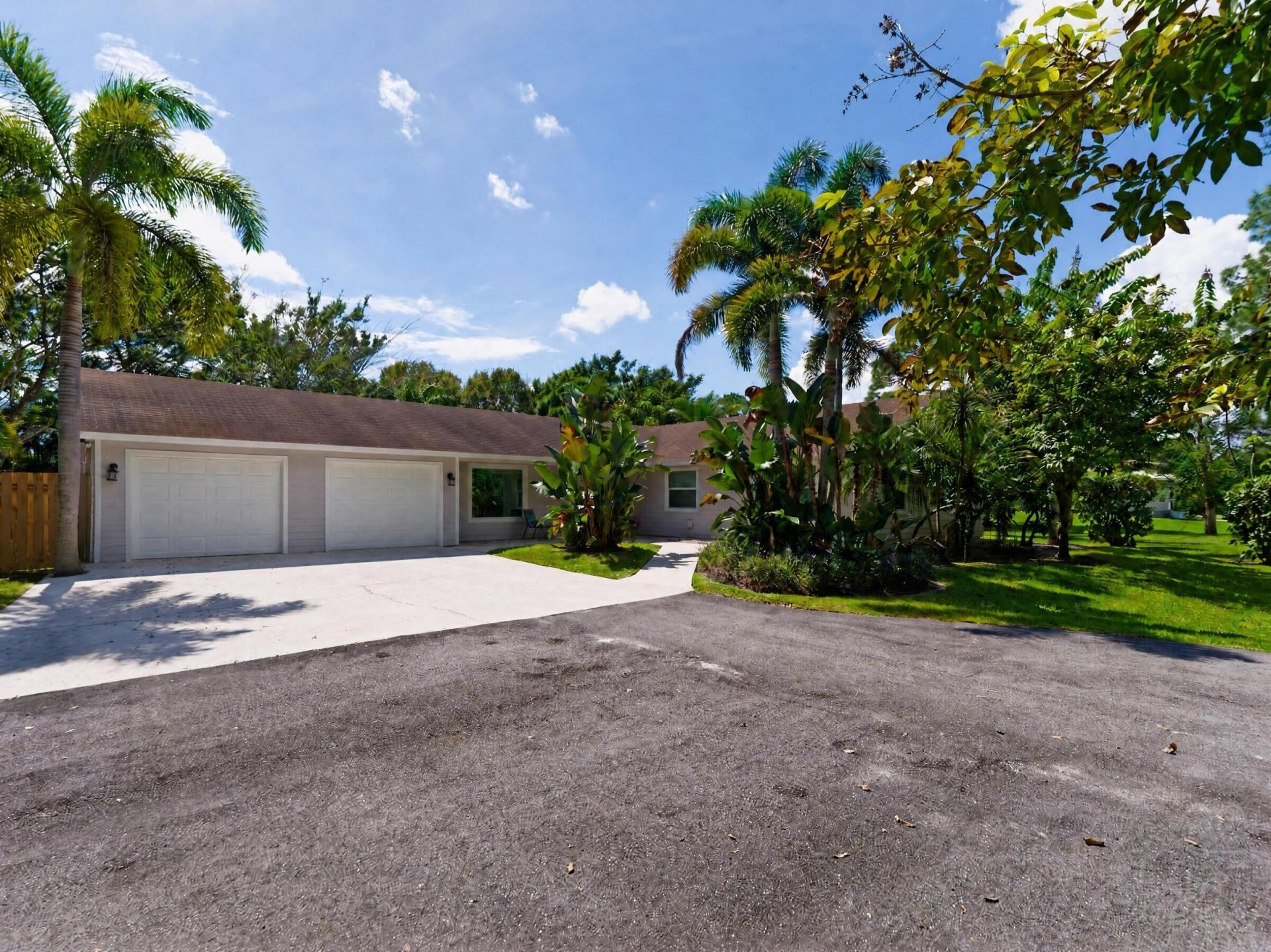 6922 150th Place N, Palm Beach Gardens, FL 33418 Photo
