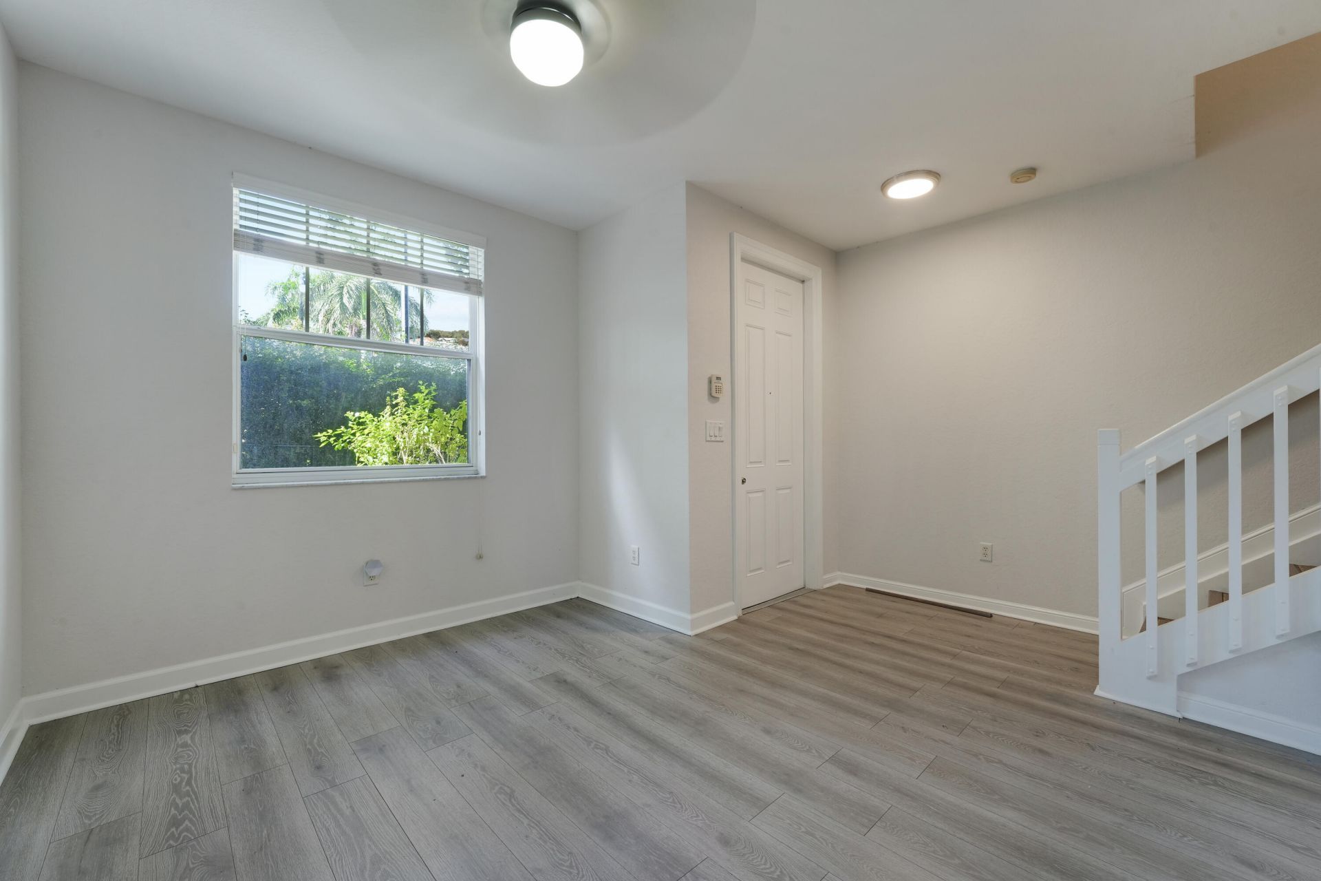430 Amador Lane, Unit 6, West Palm Beach, FL 33401 Photo