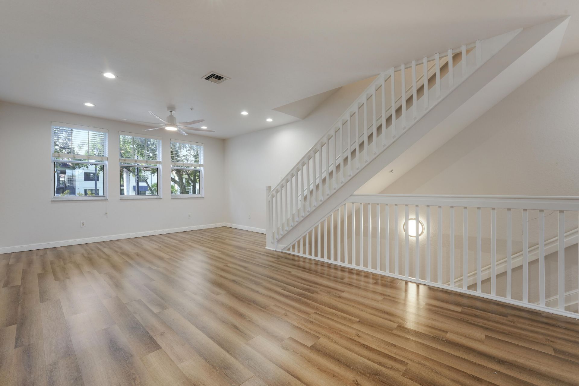 430 Amador Lane, Unit 6, West Palm Beach, FL 33401 Photo