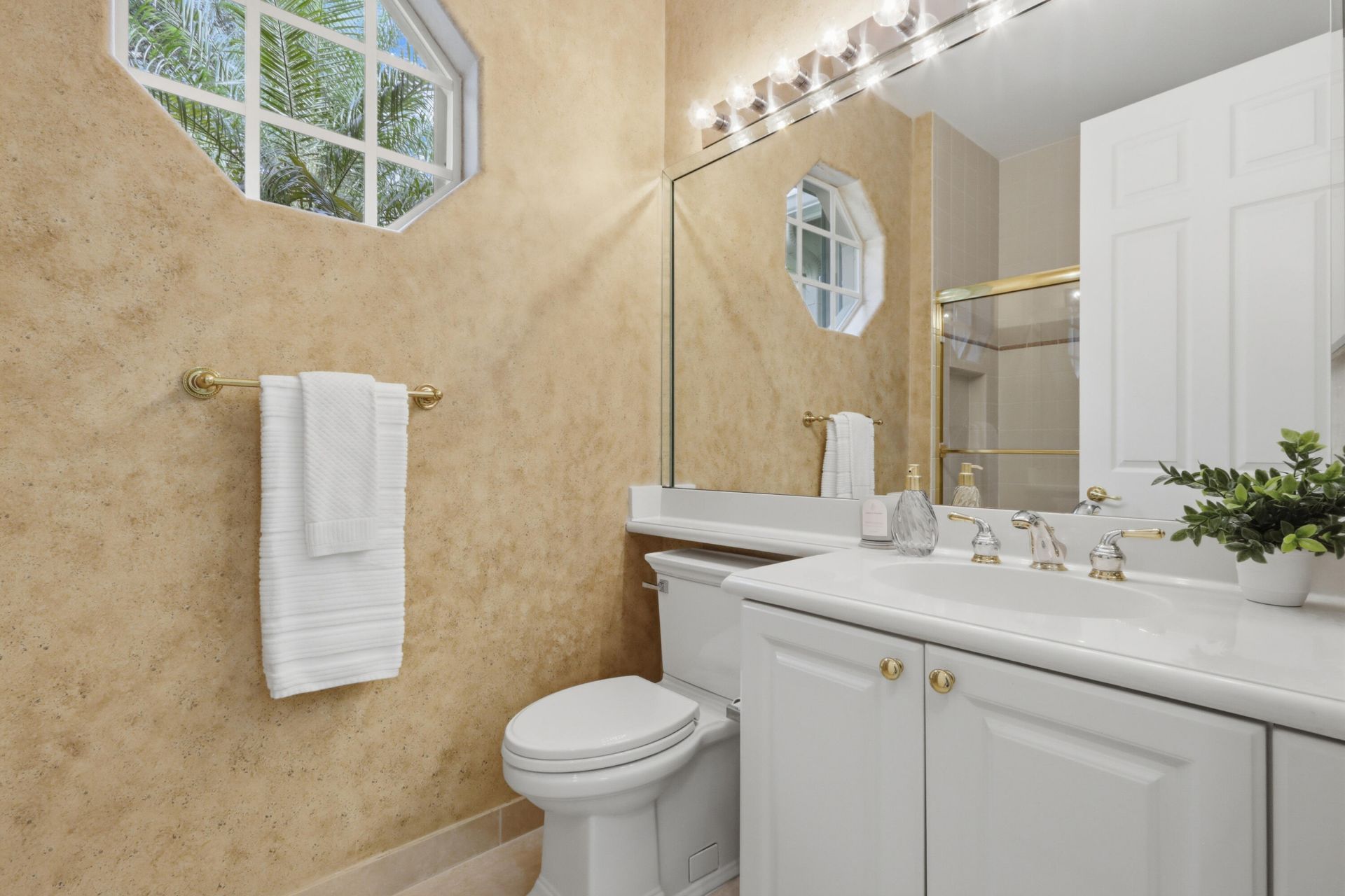 11044 Malaysia Circle, Boynton Beach, FL 33437 Photo