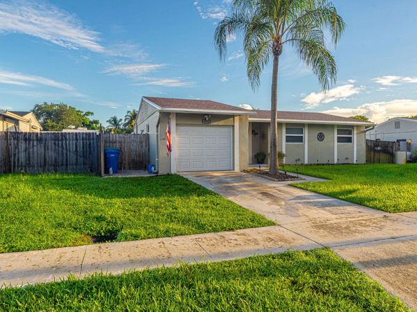 6911 SW 1ST Court, Margate, FL 33068