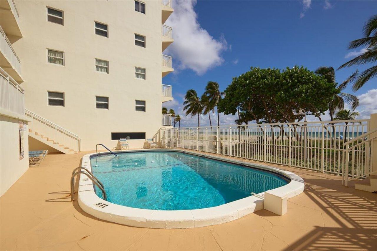 901 S Surf Road, Unit 506, Hollywood, FL 33019 Photo