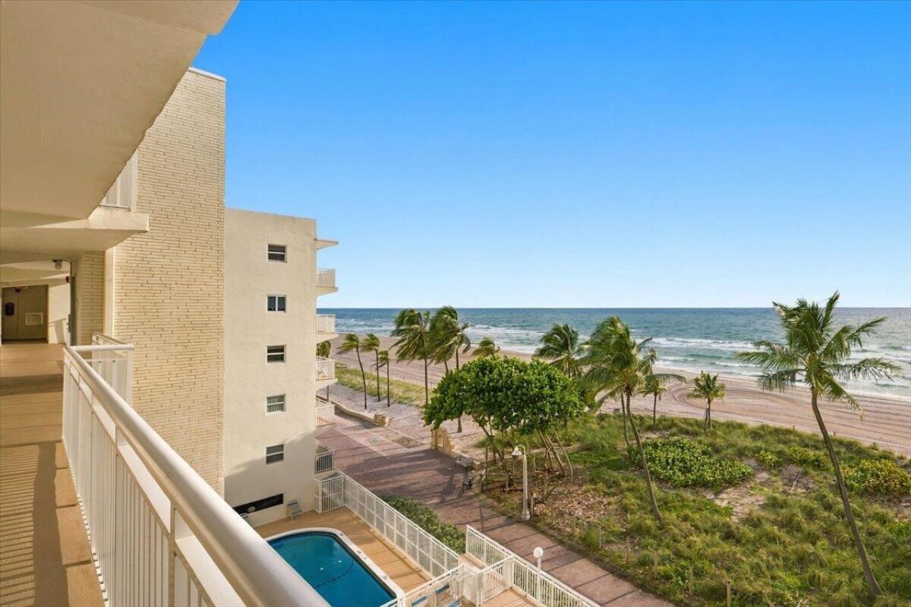 901 S Surf Road, Unit 506, Hollywood, FL 33019 Photo