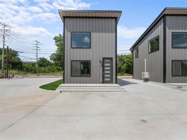 802 Old Wise Road, Bowie, TX 76230
