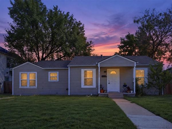3821 Winfield Avenue, Fort Worth, TX 76109
