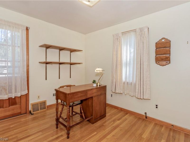 16897 Mapleboro Avenue, Maple Heights, OH 44137 Photo 17