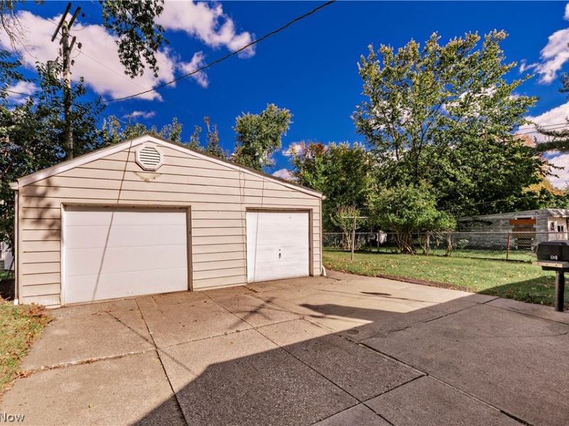 16897 Mapleboro Avenue, Maple Heights, OH 44137 Photo 45
