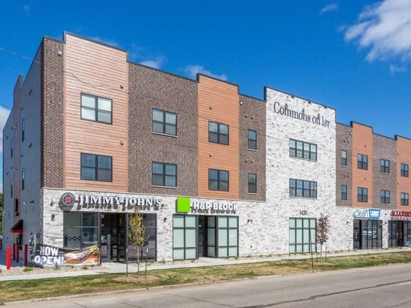 1420 1st Avenue NE, Cedar Rapids, IA 52402