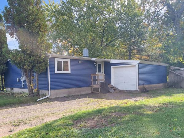 37 Bell Circle, Silver Bay, MN 55614