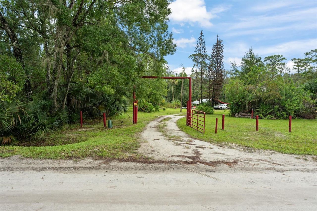 3946 Lakeshore Drive , New Smyrna Beach, FL 32168 Photo