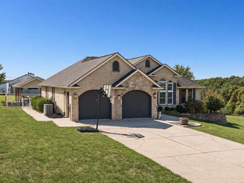 715 Heritage Drive, Sparta, KY 41086 Photo 2