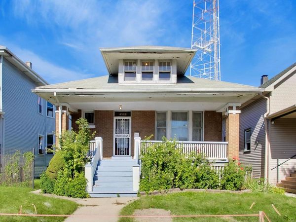 4950 W Fletcher Street , Chicago, IL 60641