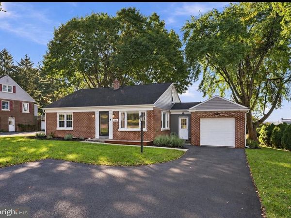 150 W ROSEVILLE ROAD, LANCASTER, PA 17601