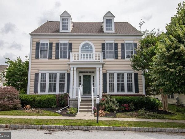 503 EMERSON CIRCLE , CHESTER SPRINGS, PA 19425