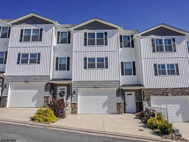 224 Red Oak Lane, Morgantown, WV 26501