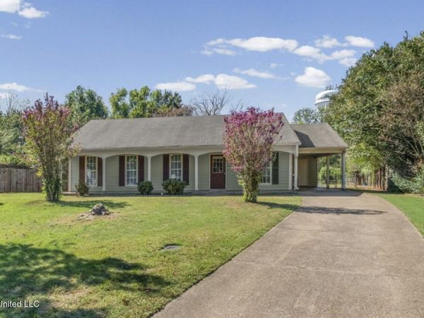 6499 W Farley Drive, Olive Branch, MS 38654