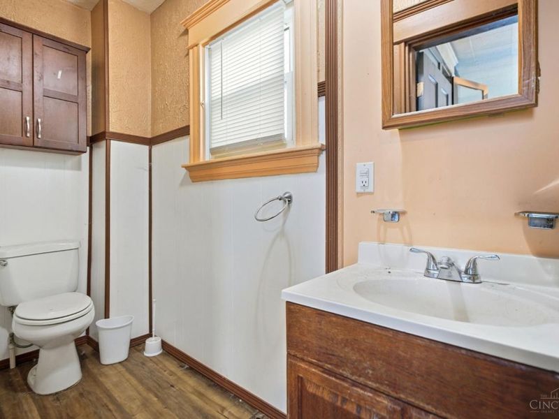 2439 Benninghofen Avenue, Hamilton, OH 45015 Photo 9