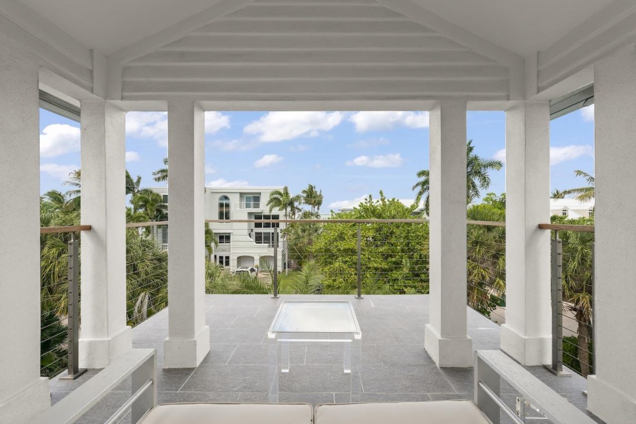 545 Lighthouse Way, Sanibel, FL 33957 Photo