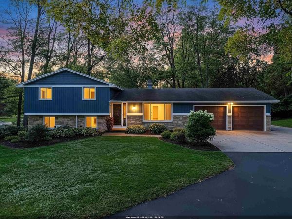 2347 SCHOOL LANE, Green Bay, WI 54313