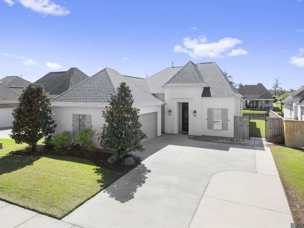 43287 Meadow Grove Dr, Prairieville, LA 70769