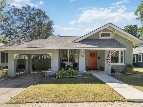 1032 W Craig Pl, San Antonio, TX 78201