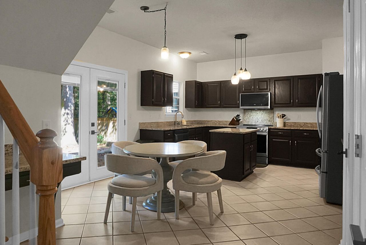 5413 Greggs Landing Photo 7