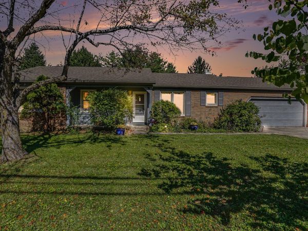 530 Long Road , Pickerington, OH 43147