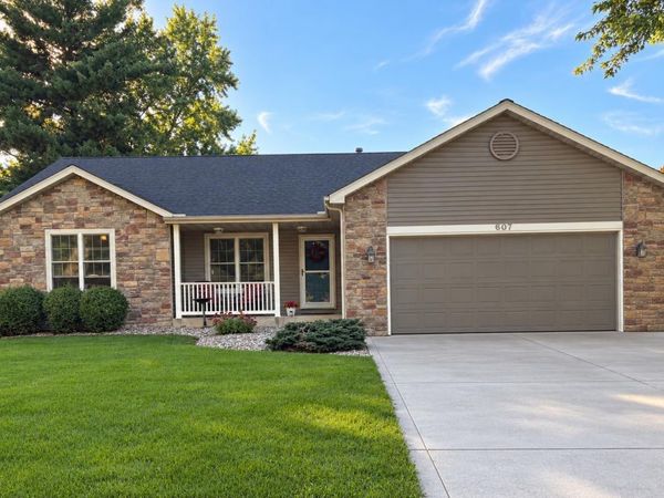 607 Parker Street, Warsaw, IN 46580