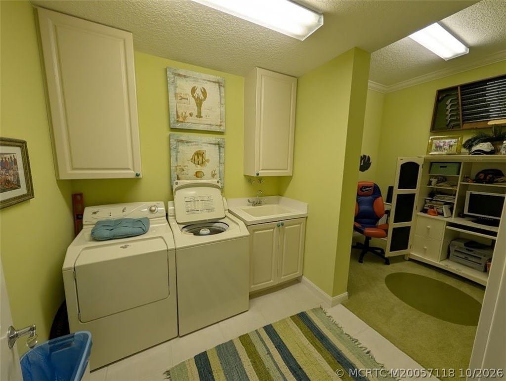 11 Harbour Isle Drive W, Unit 1, Fort Pierce, FL 34949 Photo