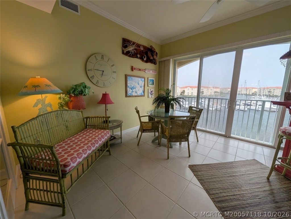 11 Harbour Isle Drive W, Unit 1, Fort Pierce, FL 34949 Photo