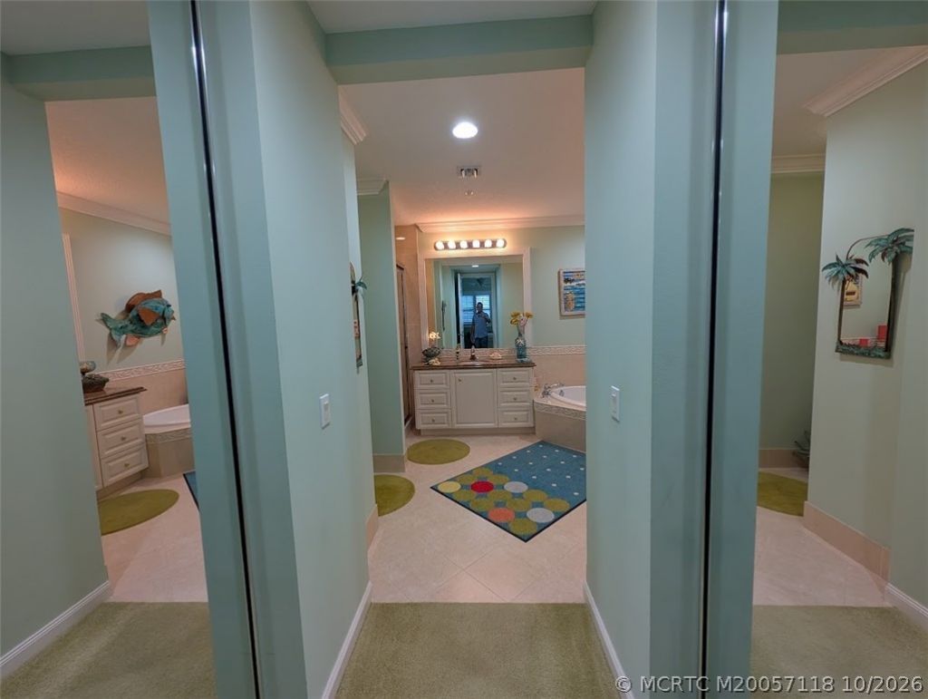11 Harbour Isle Drive W, Unit 1, Fort Pierce, FL 34949 Photo