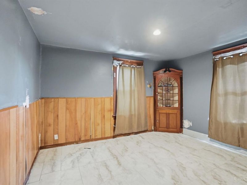 294 Avalon Street, Cincinnati, OH 45216 Photo 20