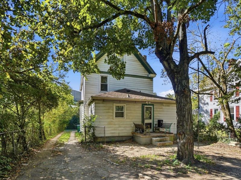 294 Avalon Street, Cincinnati, OH 45216 Photo 39