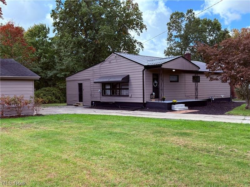 67 Euclid Boulevard, Youngstown, OH 44505 Photo 1