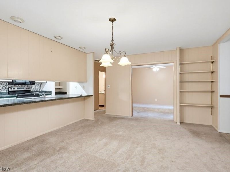 5851 Mills Creek Lane, North Ridgeville, OH 44039 Photo 15