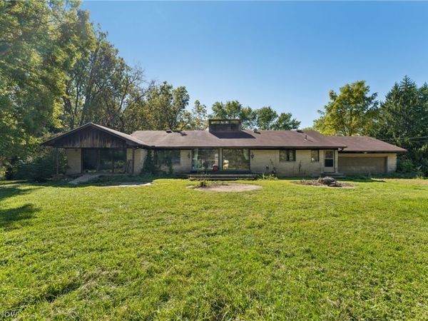 11843 Grafton Road, Grafton, OH 44044