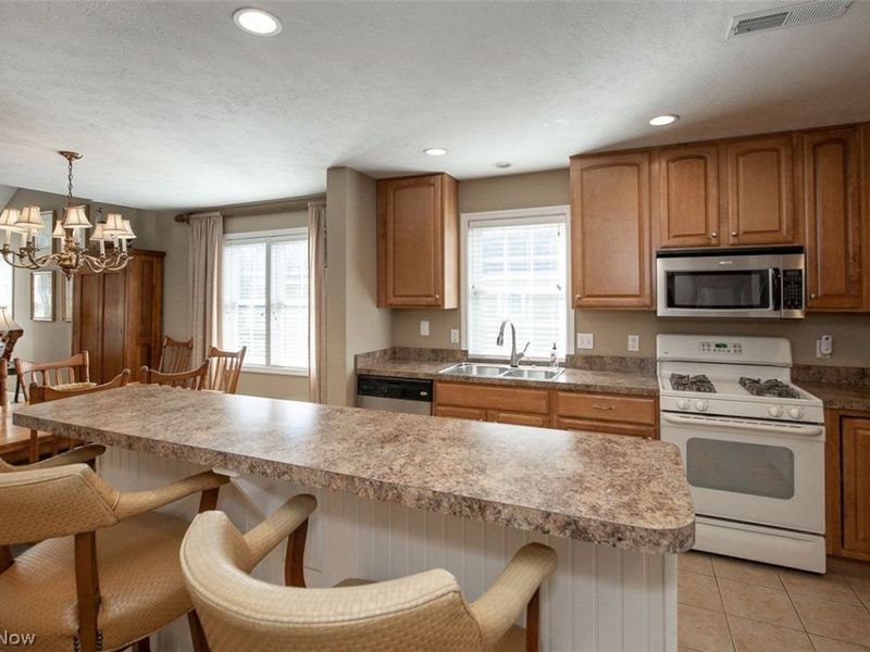 779 Timberline Trail, Northfield, OH 44067 Photo 7
