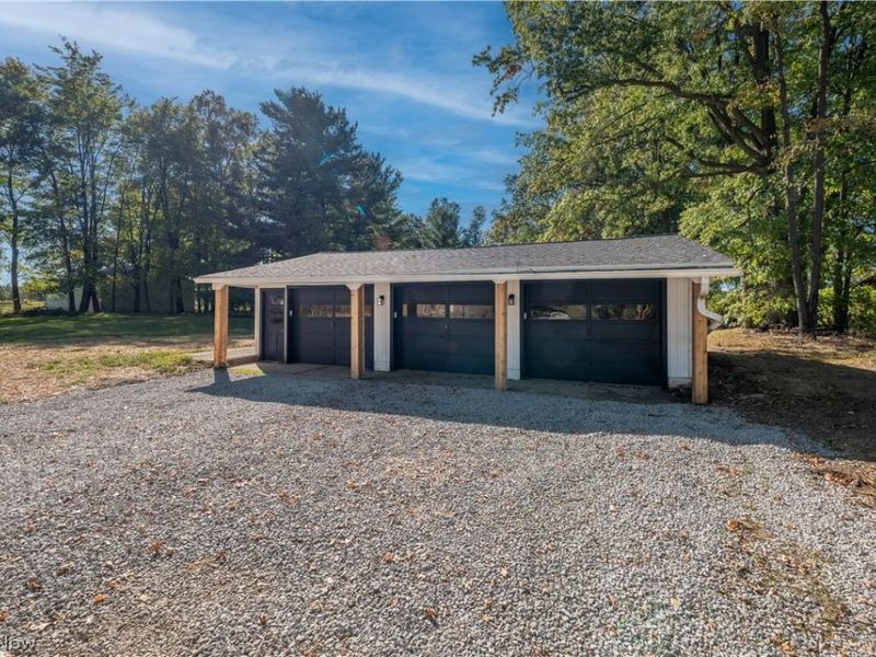 11829 Marlboro Avenue NE, Alliance, OH 44601 Photo 30