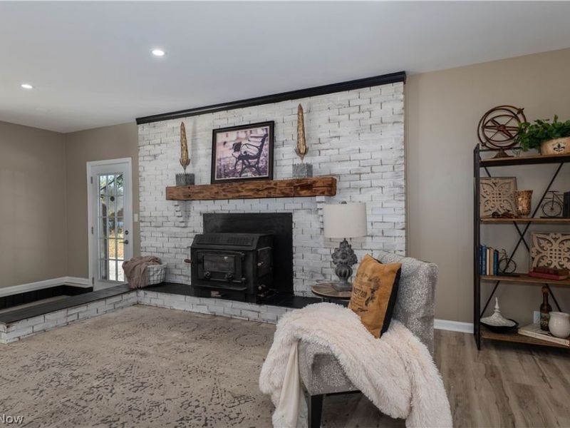 11829 Marlboro Avenue NE, Alliance, OH 44601 Photo 5
