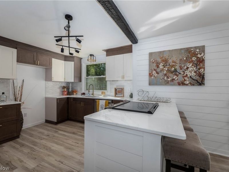 11829 Marlboro Avenue NE, Alliance, OH 44601 Photo 7