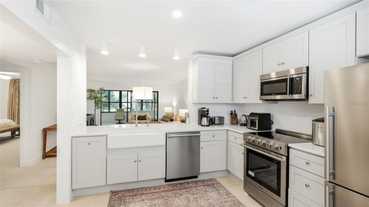 303 Springdale Drive , Unit 303, Bradenton, FL 34210 Photo