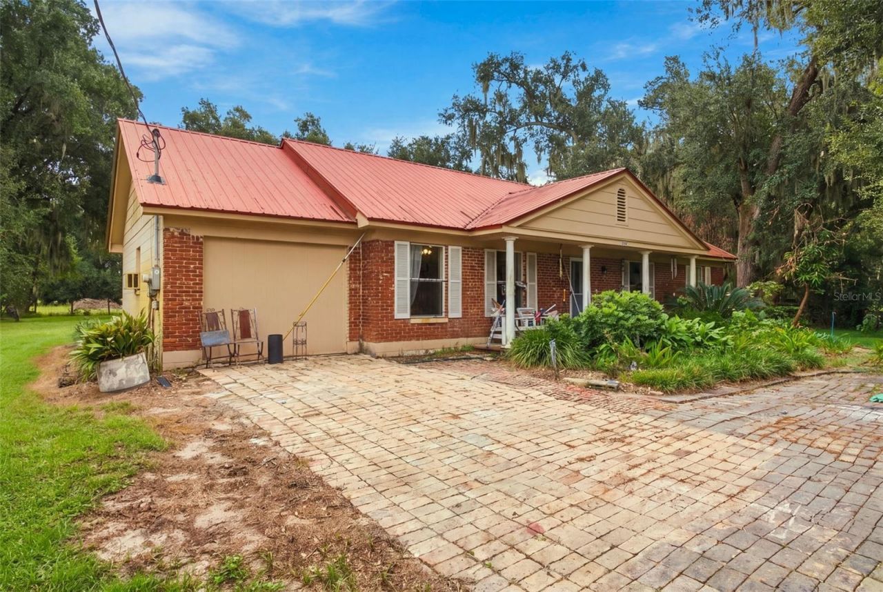 2647 Mcintosh Road, Dover, FL 33527 Photo